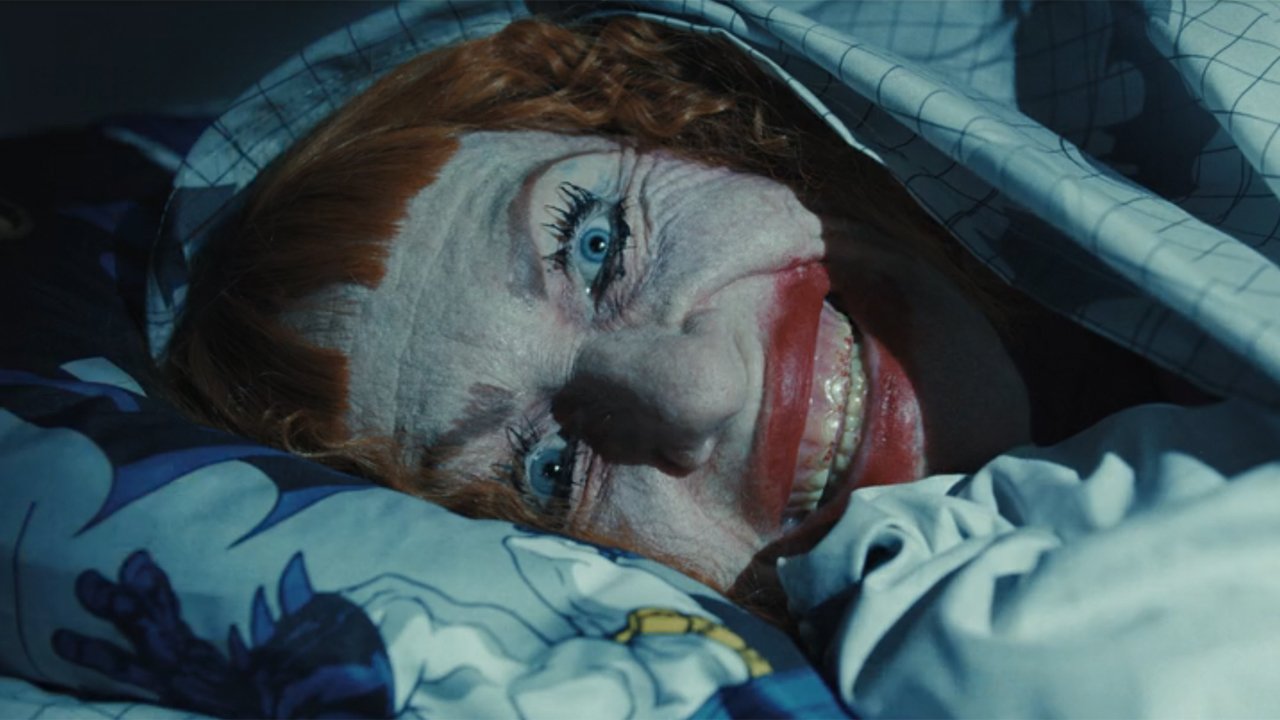 Gladys, el inquietante personaje de Weapons